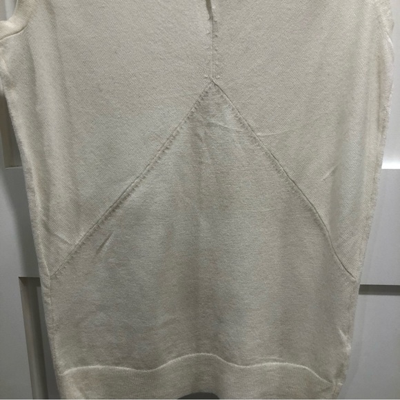 Club Monaco Kyda high neck sleeveless top. Size XS. - Picture 7 of 8